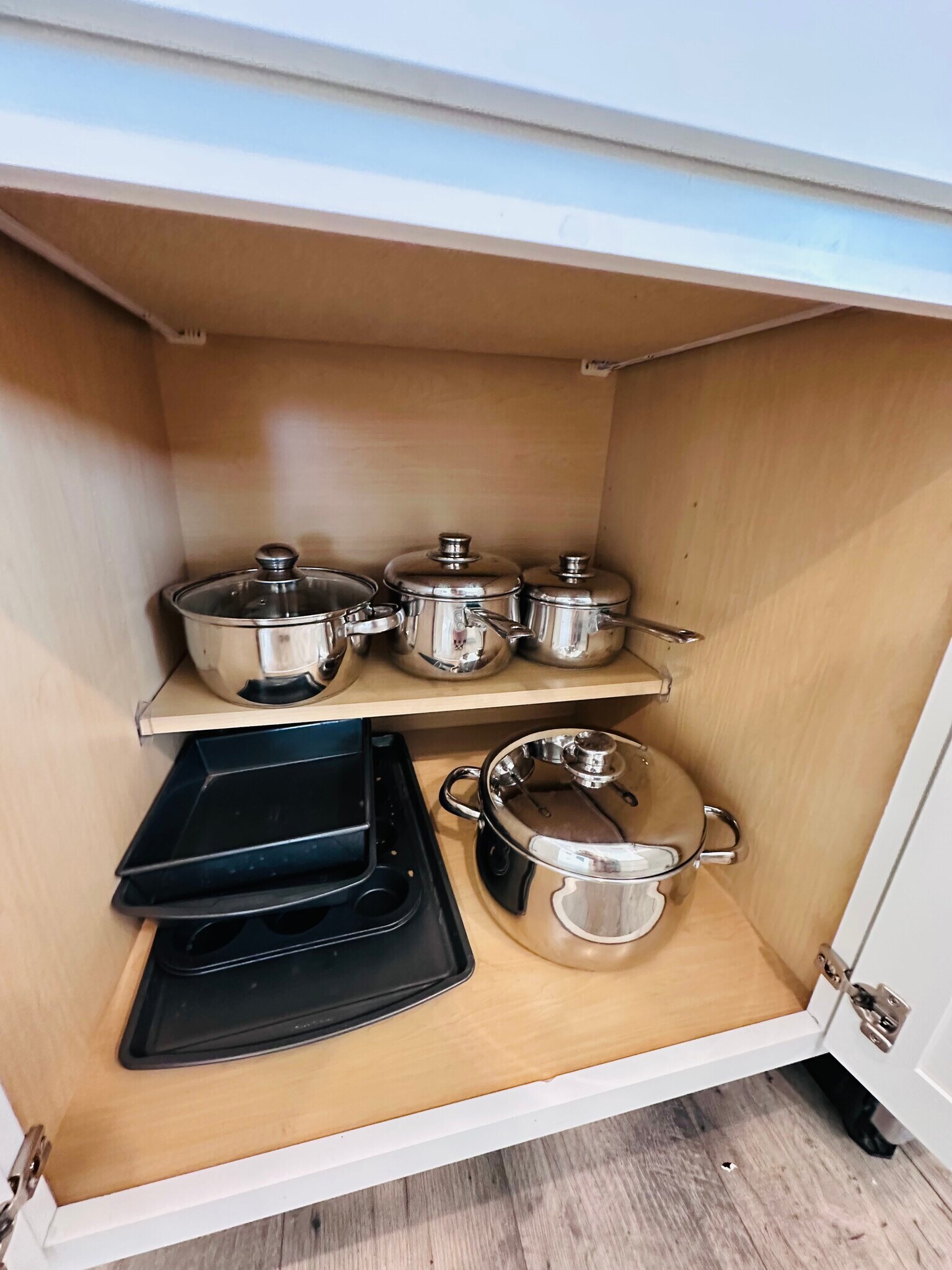 Building Photo - 950 Kathryn Ct