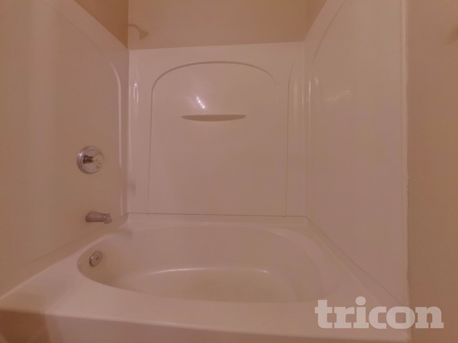 Building Photo - 501 Arrowhead Dr