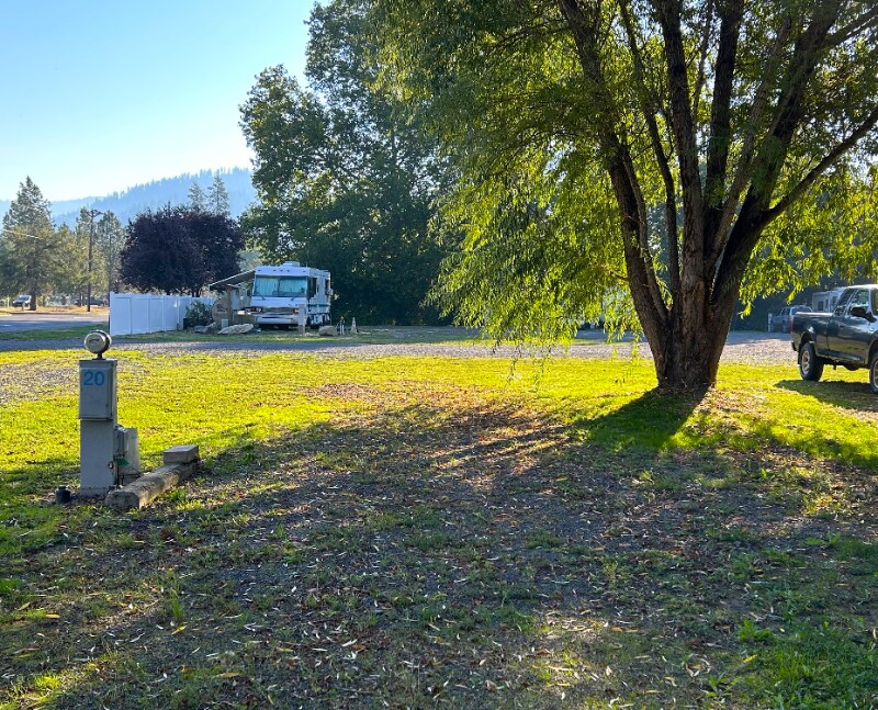 Building Photo - 85 Canoe Cp Lp