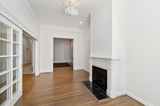 Building Photo - 1406 Post St