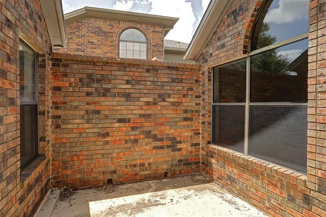 Building Photo - 3852 Beaumont Ln