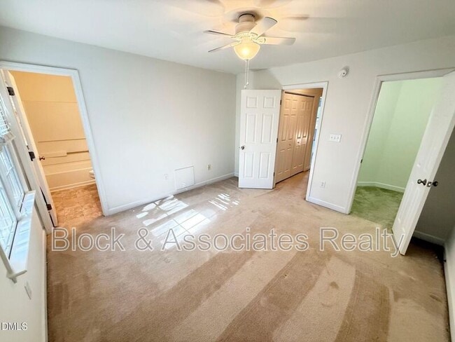 Building Photo - 5523 Cottonrose Ln