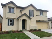 Building Photo - Beautiful 3 bedroom 2.5 bathroom home for rent in Lincoln!