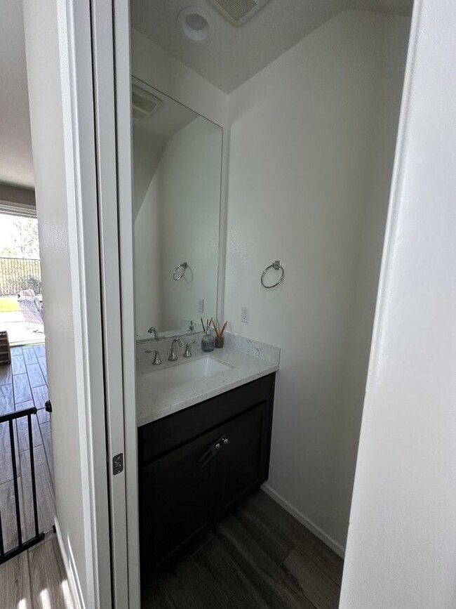 Building Photo - 30596 Ticonderoga Ct