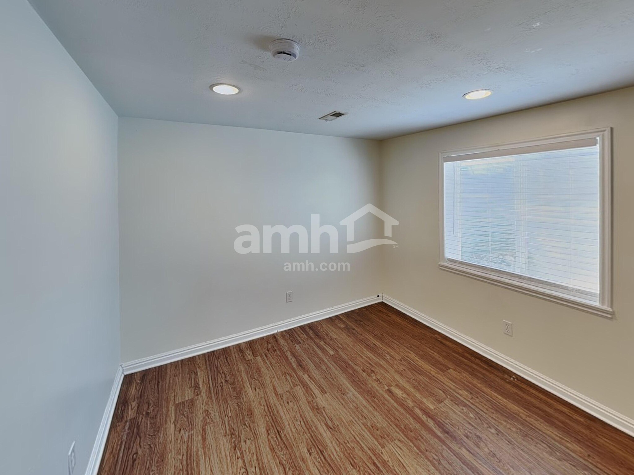 Building Photo - 6428 S Gold Valley Ct