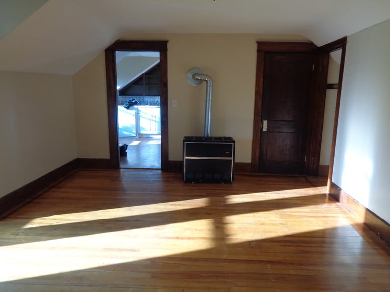 Building Photo - 61 North St