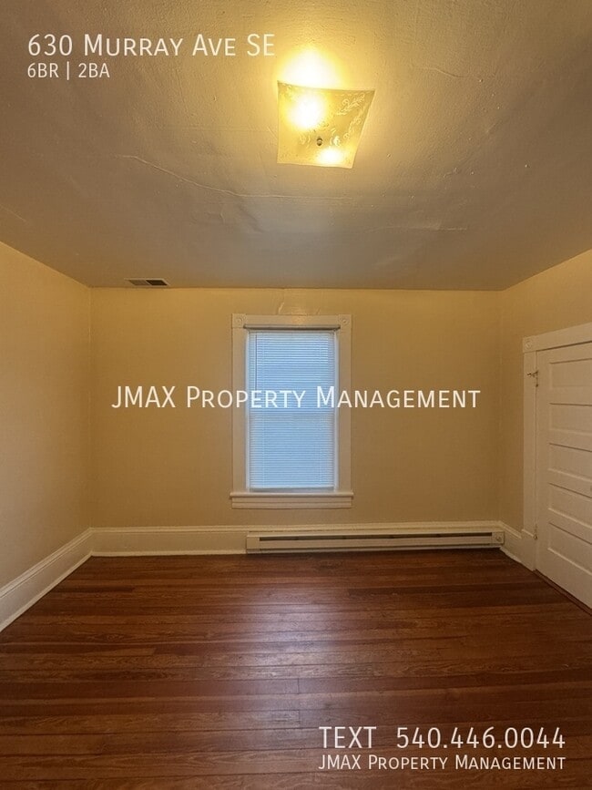 Building Photo - 630 Murray Ave SE