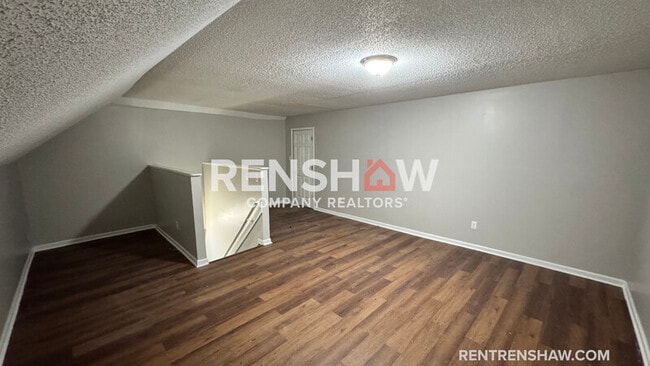 Building Photo - 1191 Tutwiler Ave