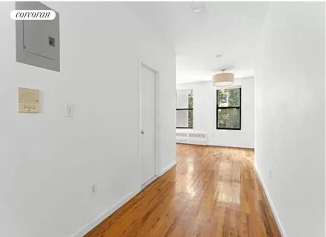 Building Photo - 10 Fort Greene Pl