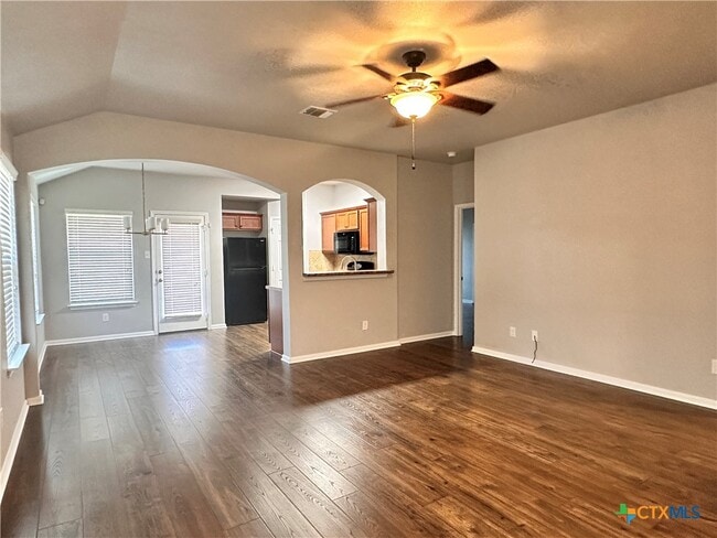 Building Photo - 417 Capistrano Dr