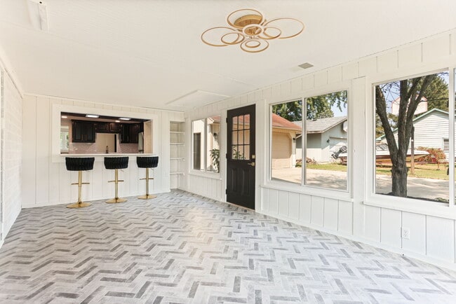 Building Photo - 7925 Otto St