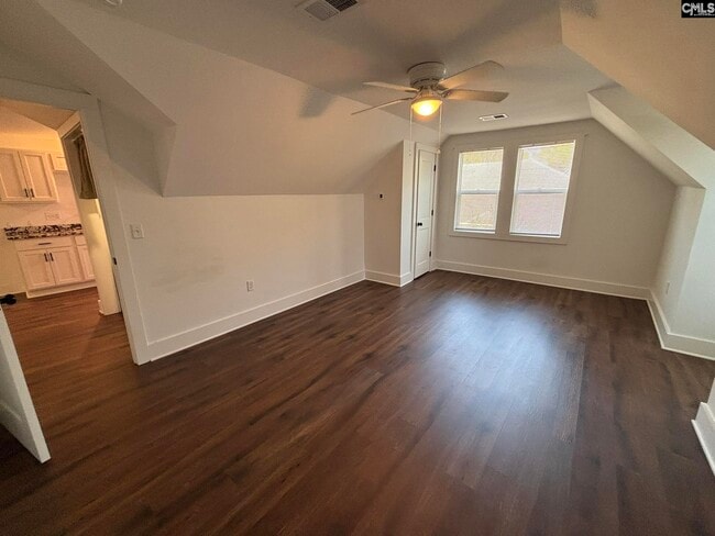 Building Photo - 329 S Saluda Ave