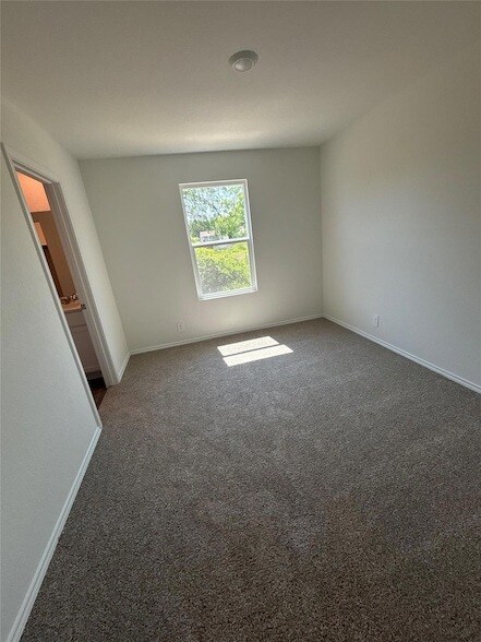Building Photo - 14865 Cactus St