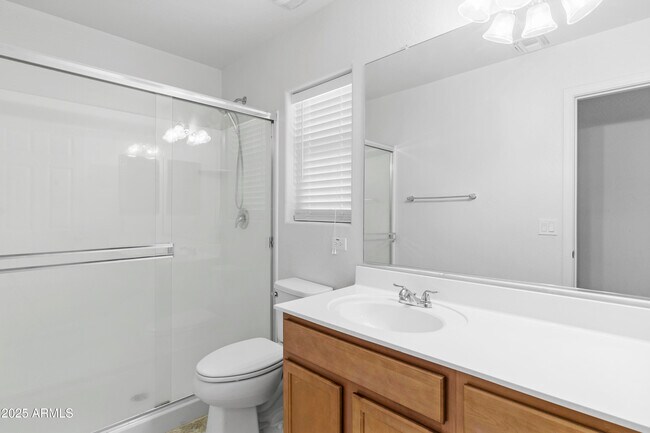 Building Photo - 40925 W Patricia Ln