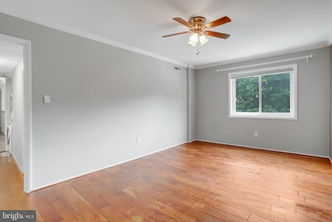 Building Photo - 3240 S 28th St