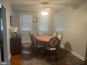 Building Photo - 1658 Thetford Rd