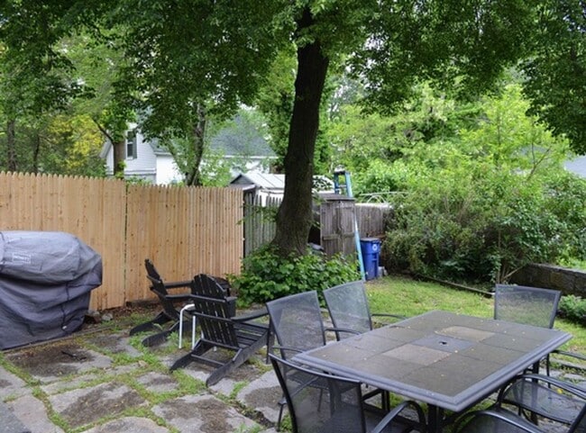 Building Photo - WINTER RENTAL: Captain John Butman House