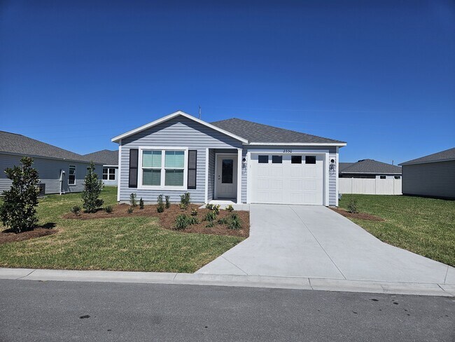 Building Photo - 2330 Hobkirk Loop