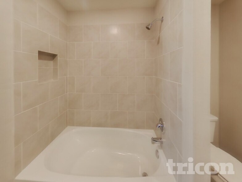 Building Photo - 11826 Davalos Ln