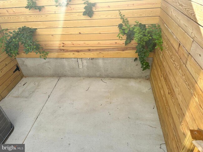 Building Photo - 2240 N 2nd St