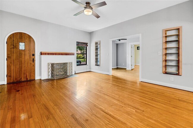 Building Photo - 6421 6th Ave N