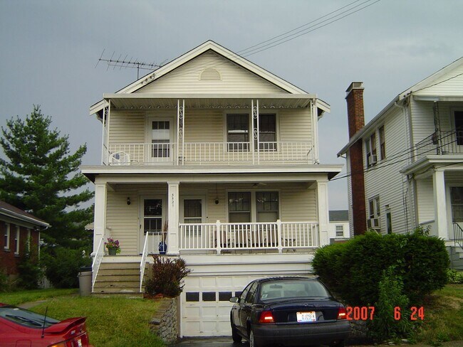 Building Photo - 2 Bedroom Apartment in Heart of Oakley