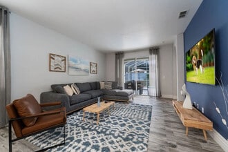 Building Photo - 910 Oxford Dr