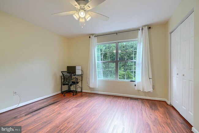 Building Photo - 3818 Swift Run Dr