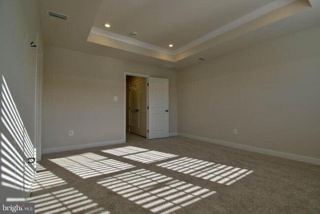 Building Photo - 120 Emily Wy