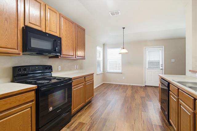 Building Photo - 148 Briar Grove Dr