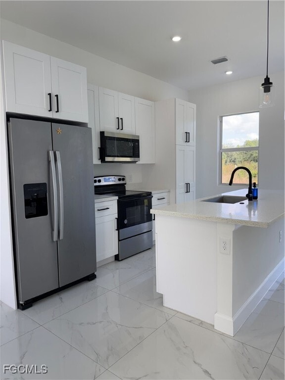 Building Photo - 1832 Lindsay St