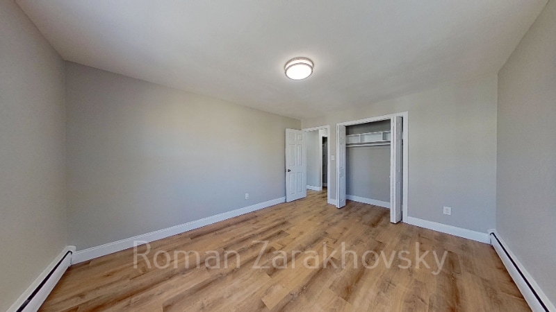 Building Photo - 39 Shepard St