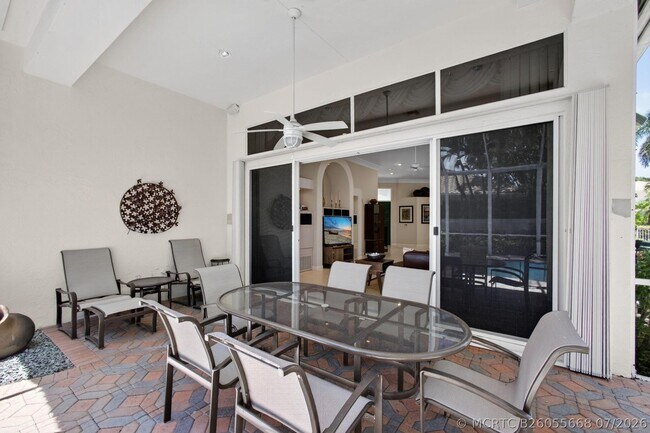 Building Photo - 1048 Diamond Head Way
