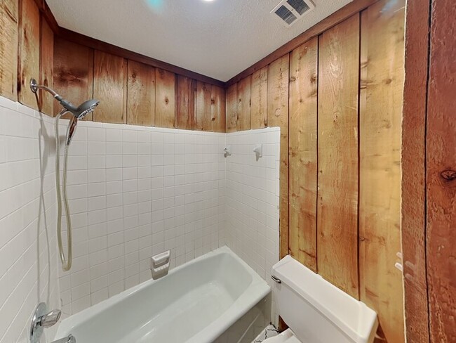 Building Photo - 5415 Stardust Dr