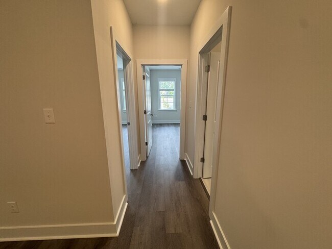 Building Photo - 3 Bed 2.5 Bath Brand New Townhome