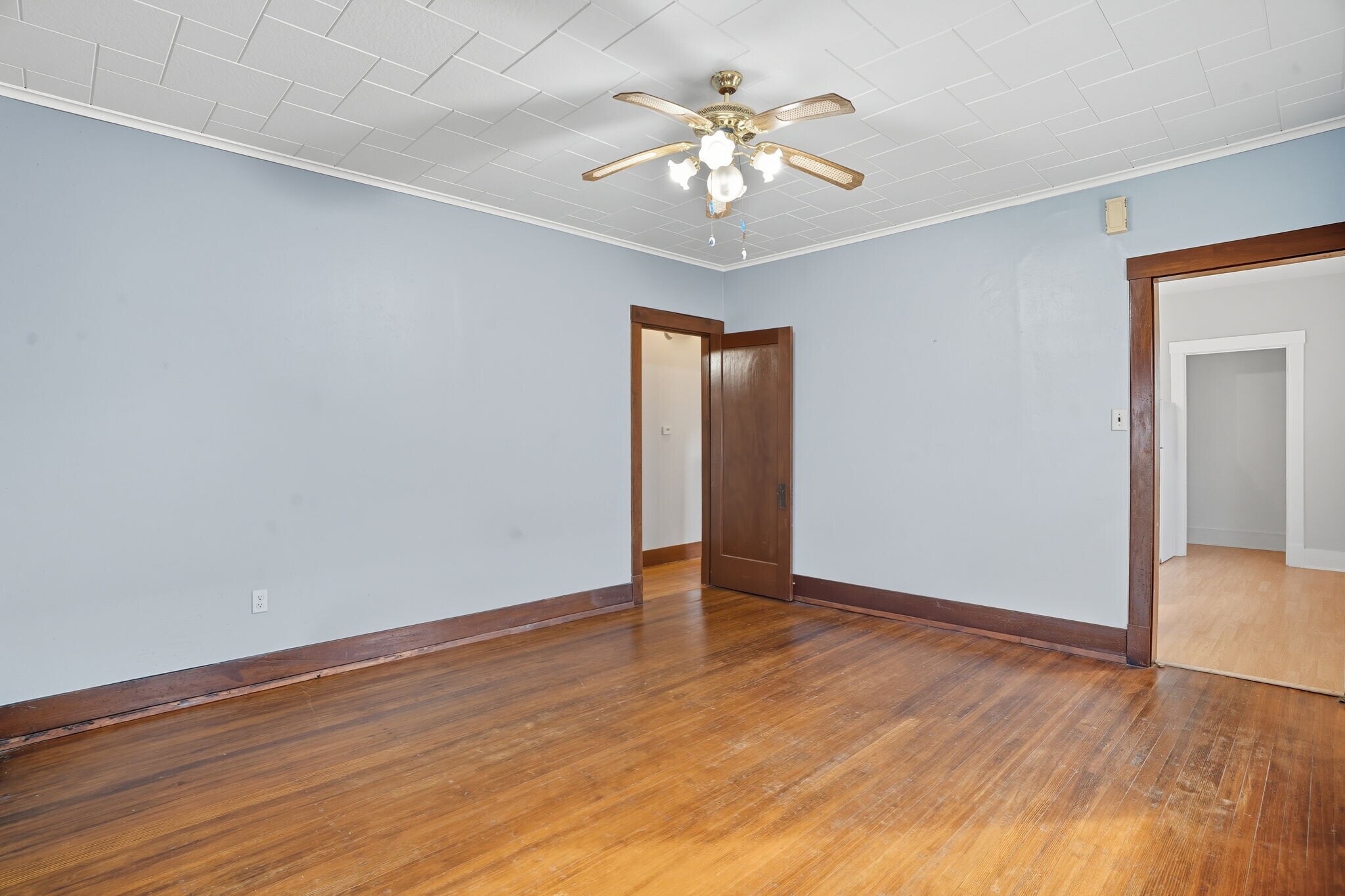 Building Photo - 1719 N Marquette St