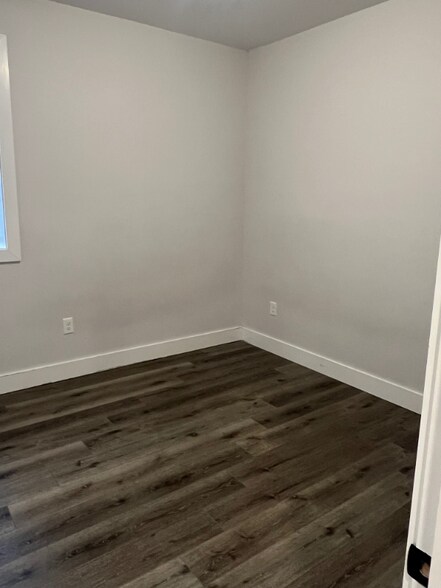 Building Photo - 369 Haverhill St