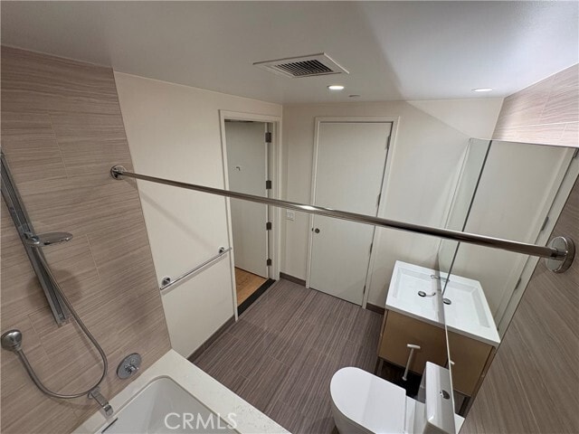 Building Photo - 877 Francisco St