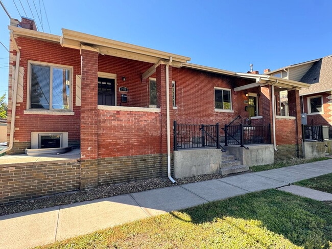 Building Photo - 2118 E 21st Ave