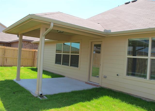 Building Photo - 2209 Sun Creek Dr