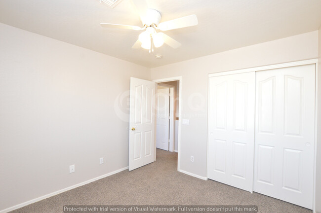 Building Photo - Heather Grove! Phoenix 3 Bedroom/2.5 Bath ...