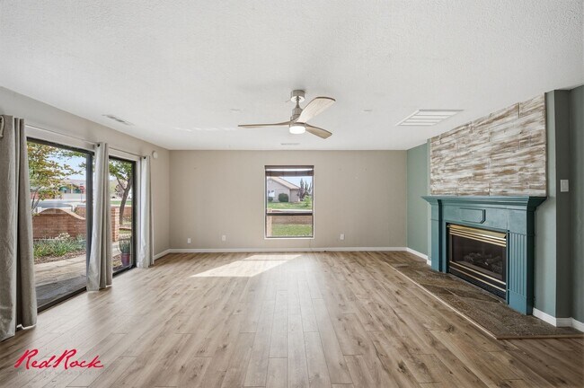 Building Photo - Lovely 4 Bedroom Home in Santa Clara