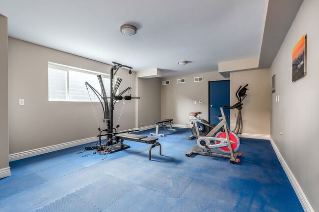 Building Photo - 5733 Montgomery Rd