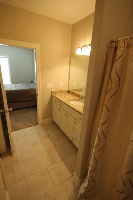 Building Photo - 104 Robbins Cir