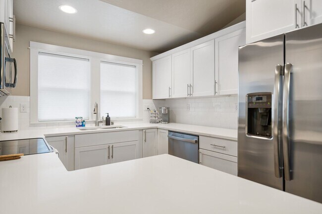 Building Photo - House for Rent by Amon Creek Elementary School