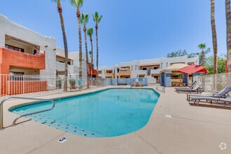 Building Photo - La Mirage Apartments