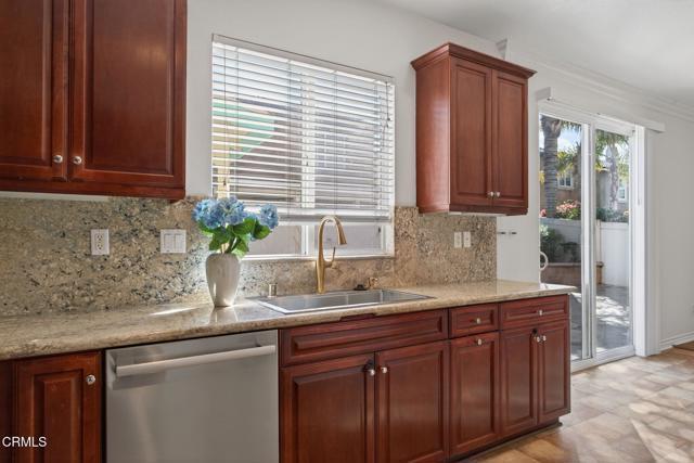 Building Photo - 716 Ibiza Ln