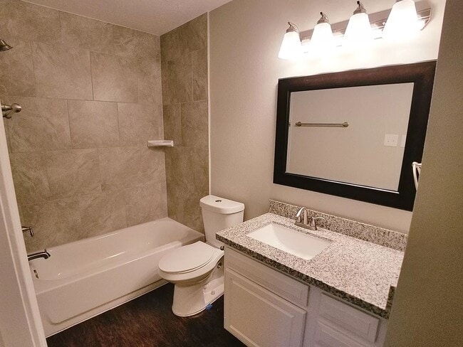 Building Photo - 3523 Mayfield Oaks Ln