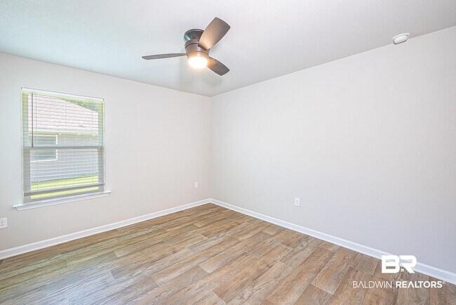 Building Photo - 24606 Alamitos Trace Dr