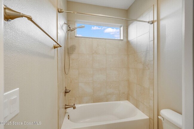 Building Photo - 2810 Amethyst Way